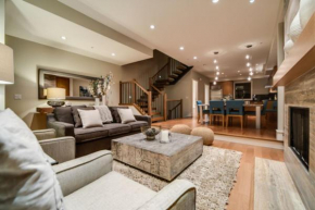 West Coast Alpine Contemporary 4 Bedroom Townhome with Private Hot Tub 35